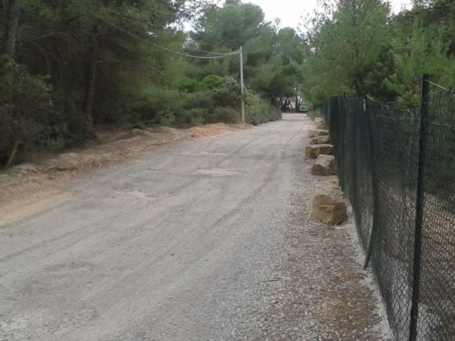 10/11/2017 - Montblanc, la route du golf de Saint Thomas entrée nord, avant travaux